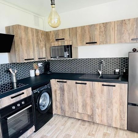T2 Calme Et Refait A Neuf Limoges Bords De Vienne Apartment Luaran gambar