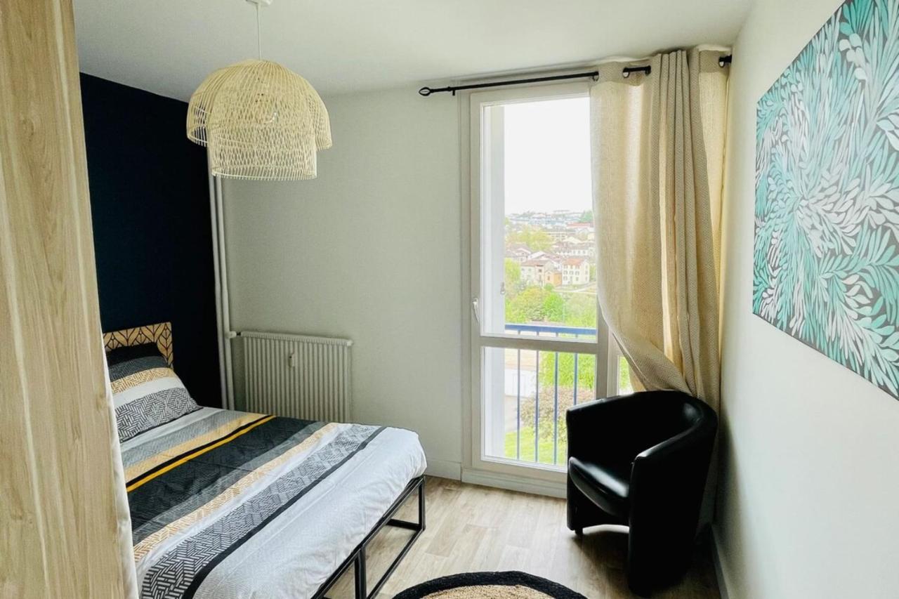 T2 Calme Et Refait A Neuf Limoges Bords De Vienne Apartment Luaran gambar